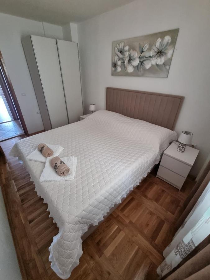 Apartments Ledic Крвавица Екстериор снимка