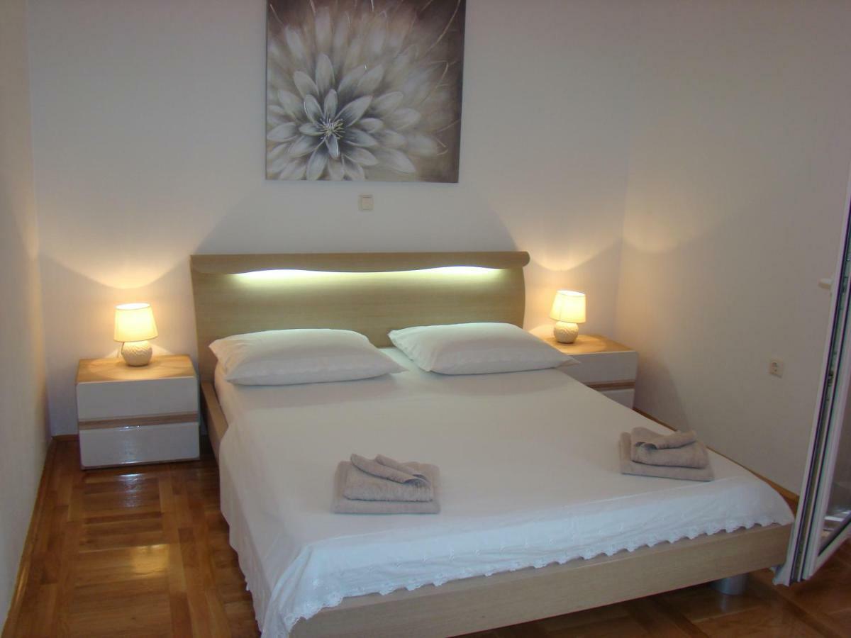 Apartments Ledic Крвавица Екстериор снимка